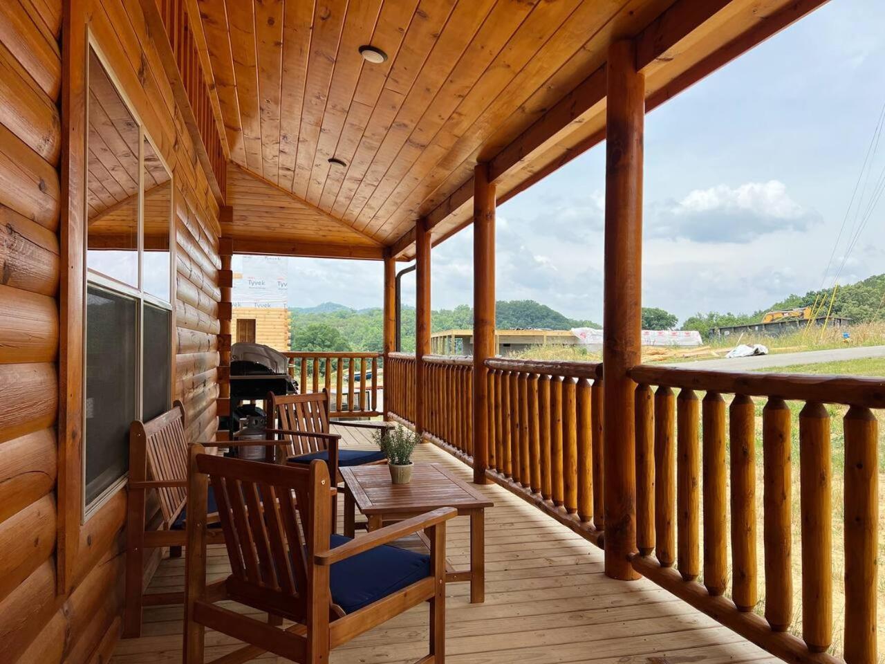 Splendid 2Cabins Sleeps 28 Pool Hot Tub More 鸽子谷 外观 照片